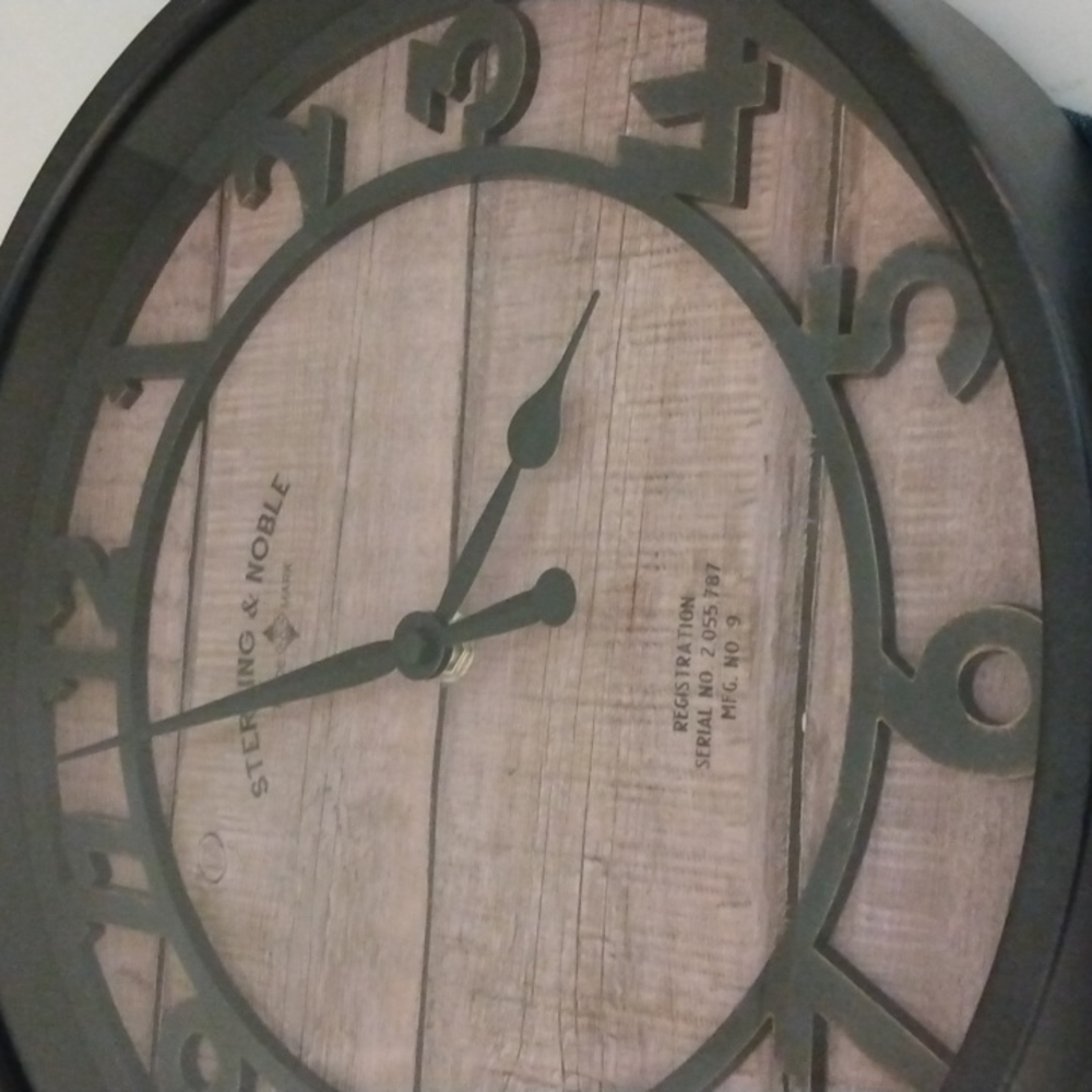 Clock - Picture 2 of 2